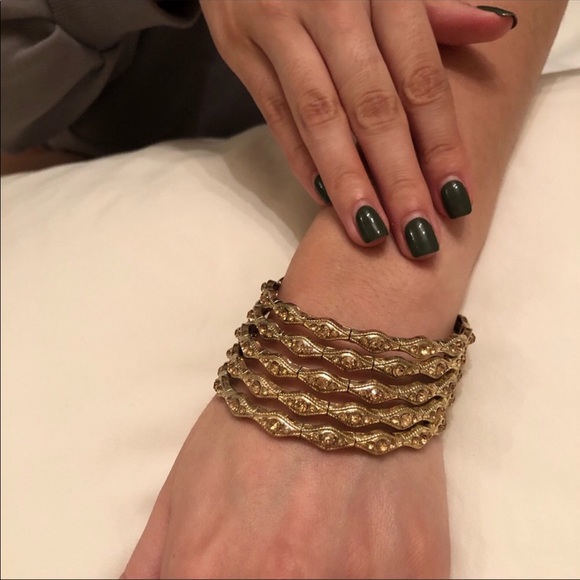 Gold Tone Bracelet - Picture 2 of 4